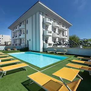 Gallia Palace Hotell